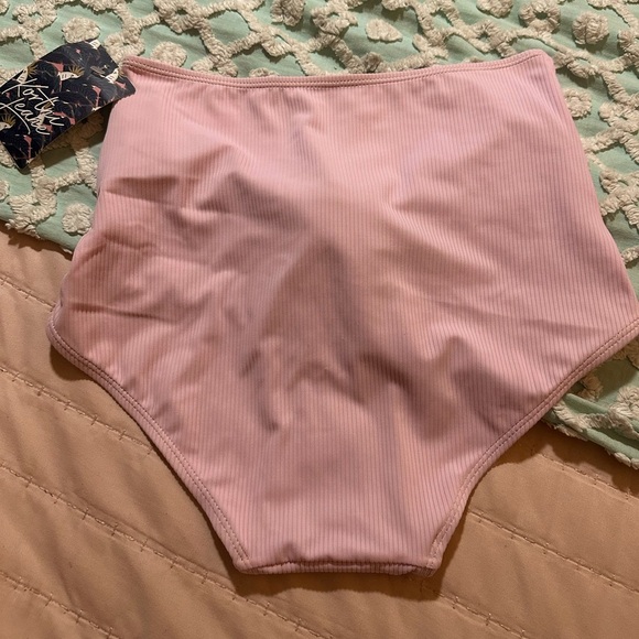 KORTNI JEANE High-Waisted Tie-Up Front Ribbed Swim Bottoms PINK - Sz S - NWT - Picture 5 of 6